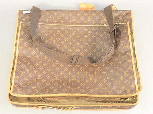 LOUIS VUITTON MONOGRAM CANVAS
