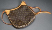 LOUIS VUITTON ODEON PM MONOGRA