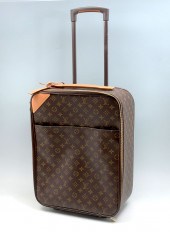 LOUIS VUITTON PEGASE LUGGAGE M