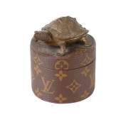 LOUIS VUITTON ROUND LEATHER TU