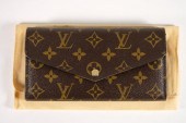 LOUIS VUITTON SARAH WALLET NM