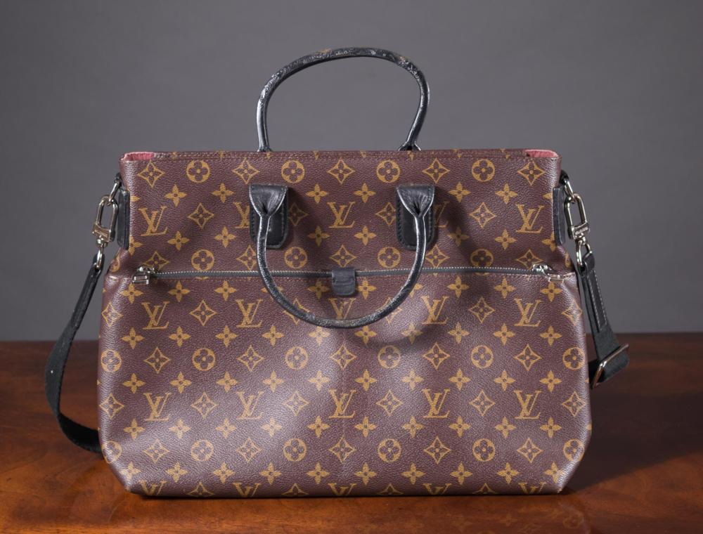 LOUIS VUITTON 'SEVEN DAYS A WEEK'