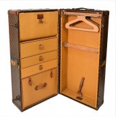 LOUIS VUITTON STEAMER TRUNK, H