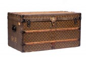 LOUIS VUITTON STEAMER TRUNKLou