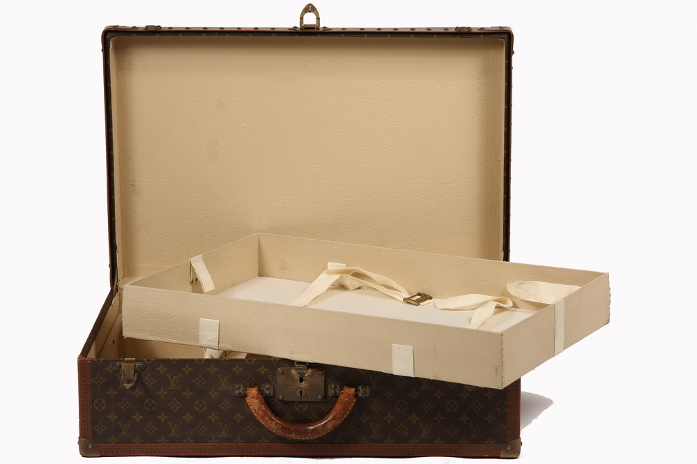 LOUIS VUITTON SUITCASE -