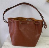 LOUIS VUITTON TAN NOE SHOULDER