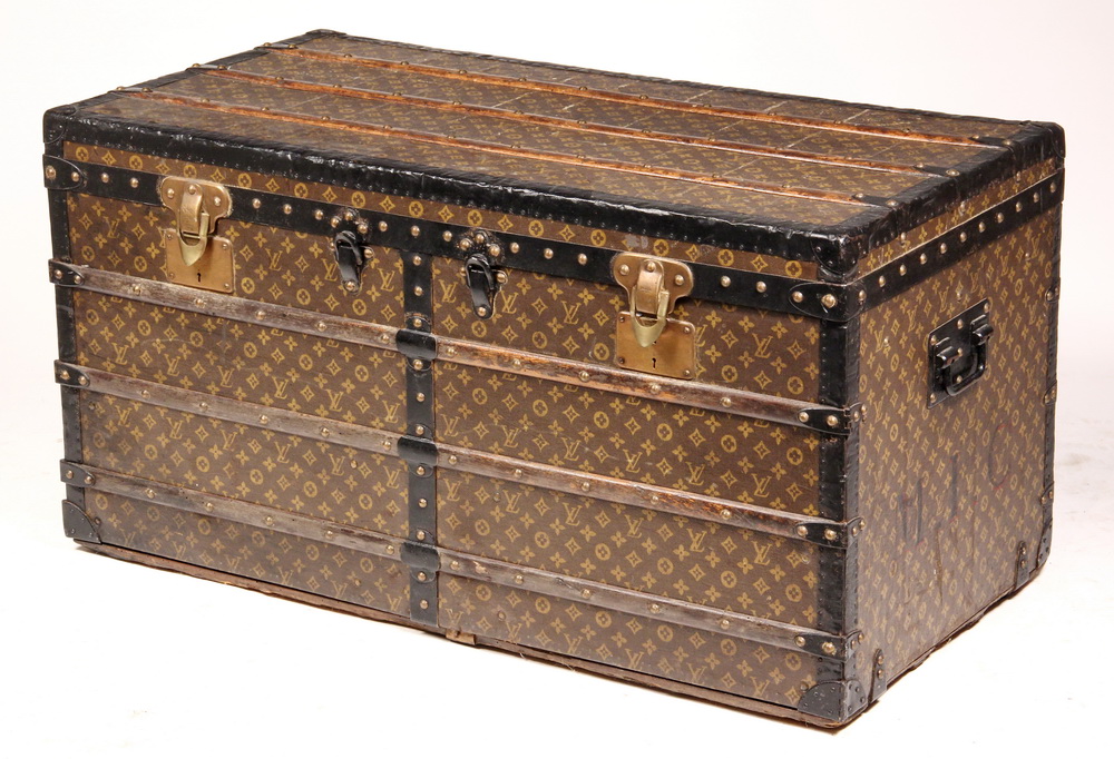 LOUIS VUITTON TRAVEL TRUNK - Rare
