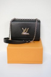 LOUIS VUITTON TWIST HANDBAG EP