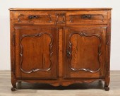 LOUIS XV PROVINCIAL COMMODELou