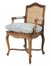 LOUIS XV PROVINCIAL-STYLE CANE