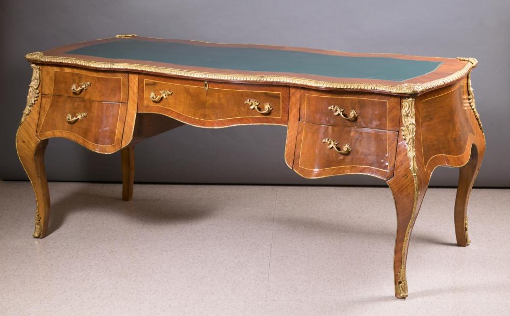 LOUIS XV STYLE BOMBE BUREAU PLAT,