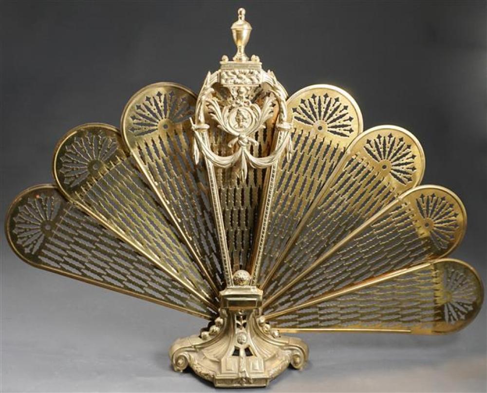 LOUIS XV STYLE BRASS FAN-SHAPE FIRE