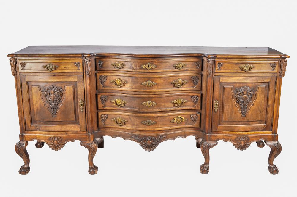 LOUIS XV STYLE BUFFET20th century