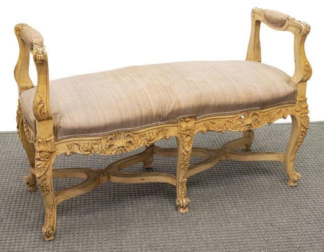 LOUIS XV STYLE CARVED BENCHLouis XV