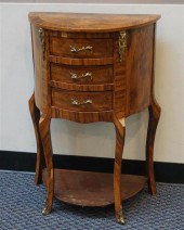 LOUIS XV STYLE GILT METAL MOUN