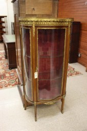 LOUIS XV STYLE MARBLE-TOP VITR