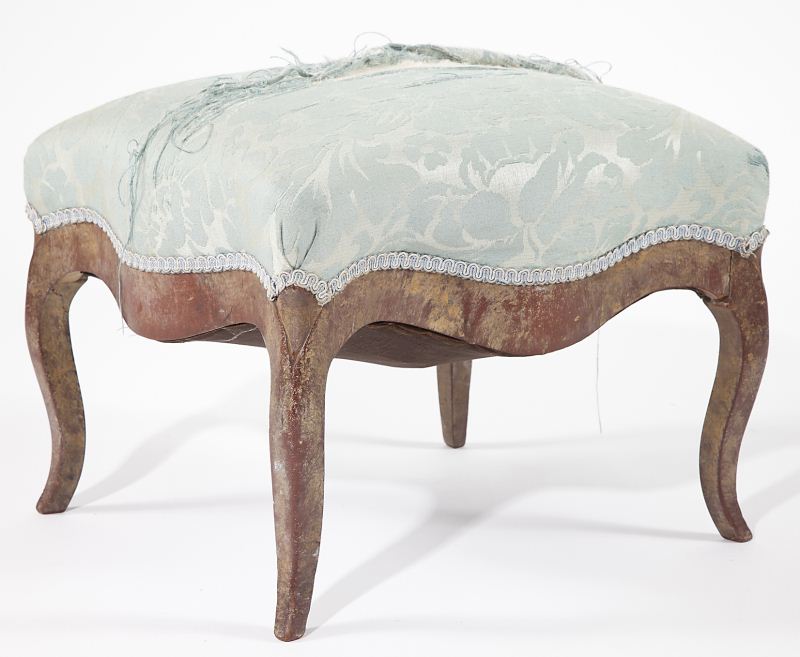 Louis XV Style Tabouretserpentine