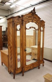 LOUIS XV STYLE THREE-DOOR WALN