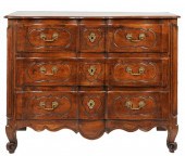 LOUIS XV WALNUT COMMODELouis X