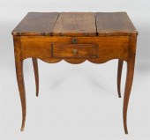 LOUIS XV WALNUT POUDREUSELOUIS