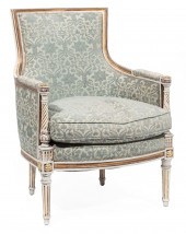 LOUIS XVI-STYLE CREME PEINTE A