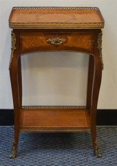 LOUIS XVI STYLE GILT METAL MOU