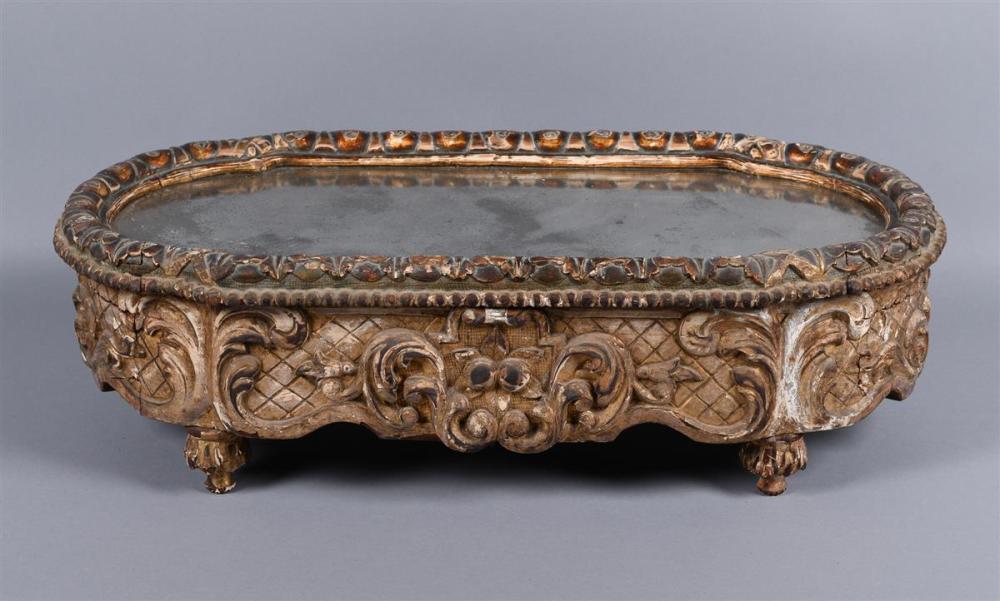 LOUIS XVI STYLE GILTWOOD SURTOUT DE