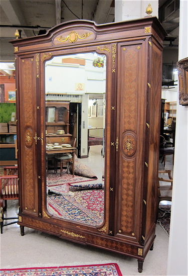 LOUIS XVI STYLE ORMOLU-MOUNTED