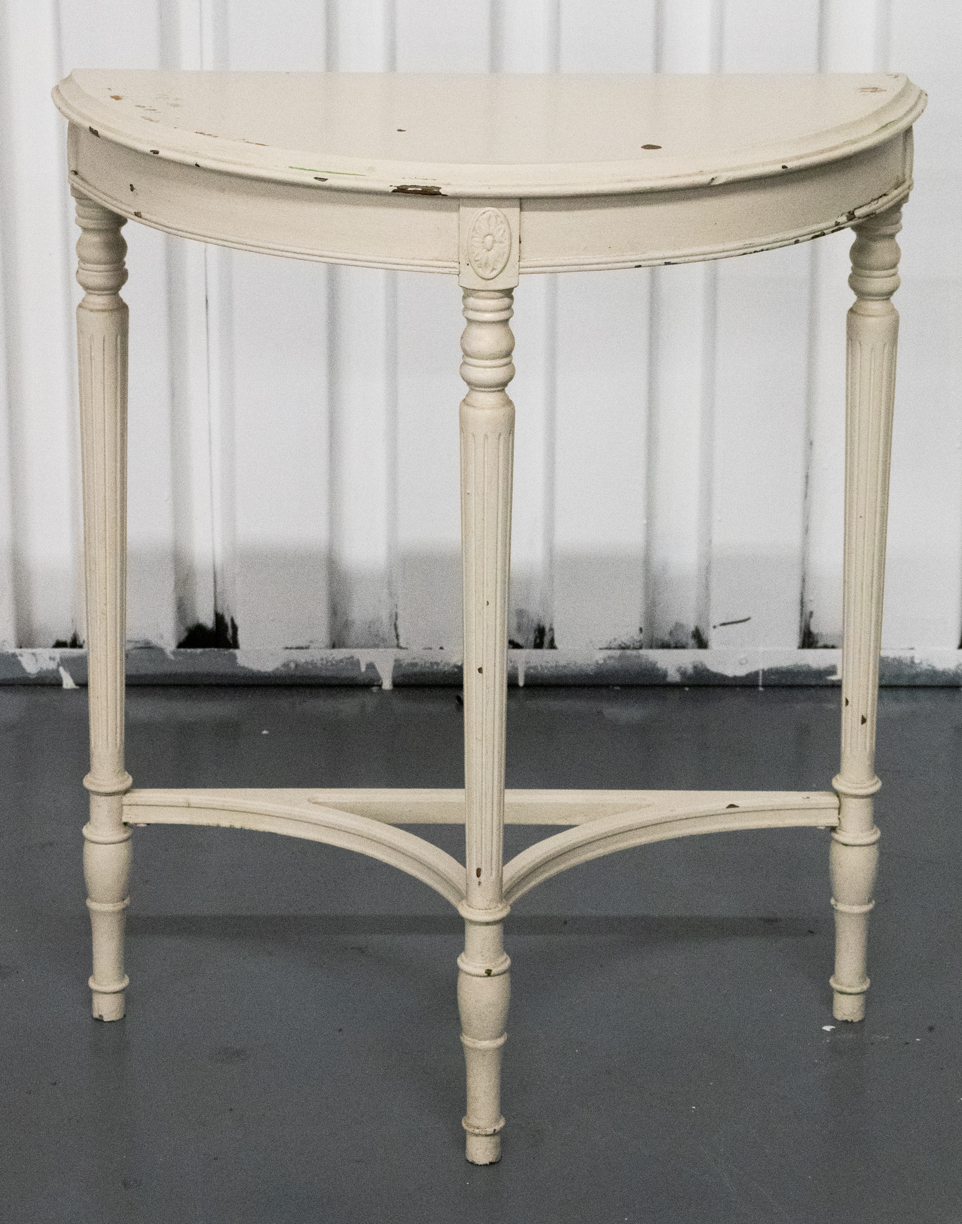 LOUIS XVI STYLE SHABBY CHIC