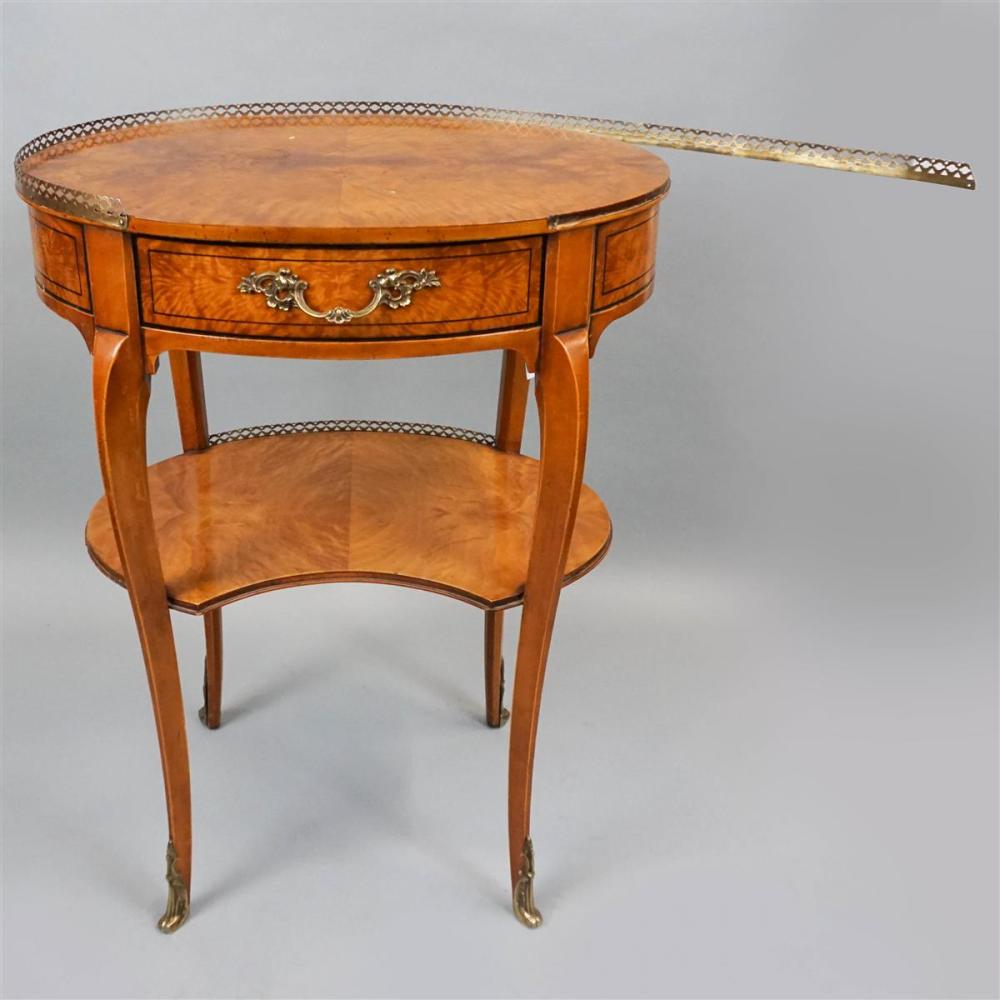 LOUIS XV/XVI STYLE TABLE EN