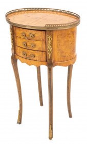 LOUIS XV/XVI TRANSITIONAL STYL
