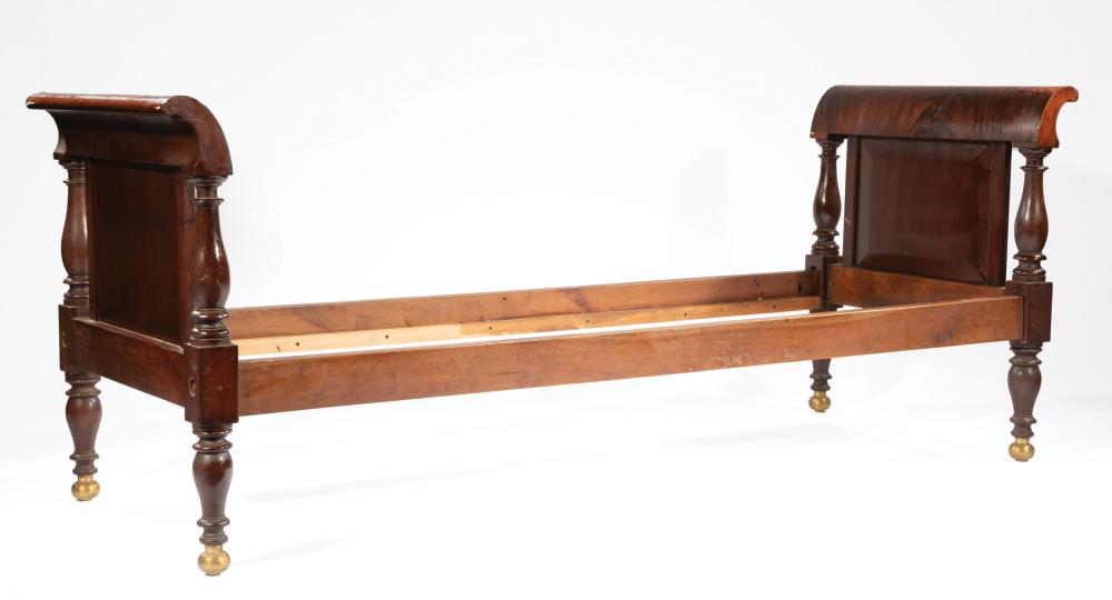 LOUISIANA CARVED MAHOGANY