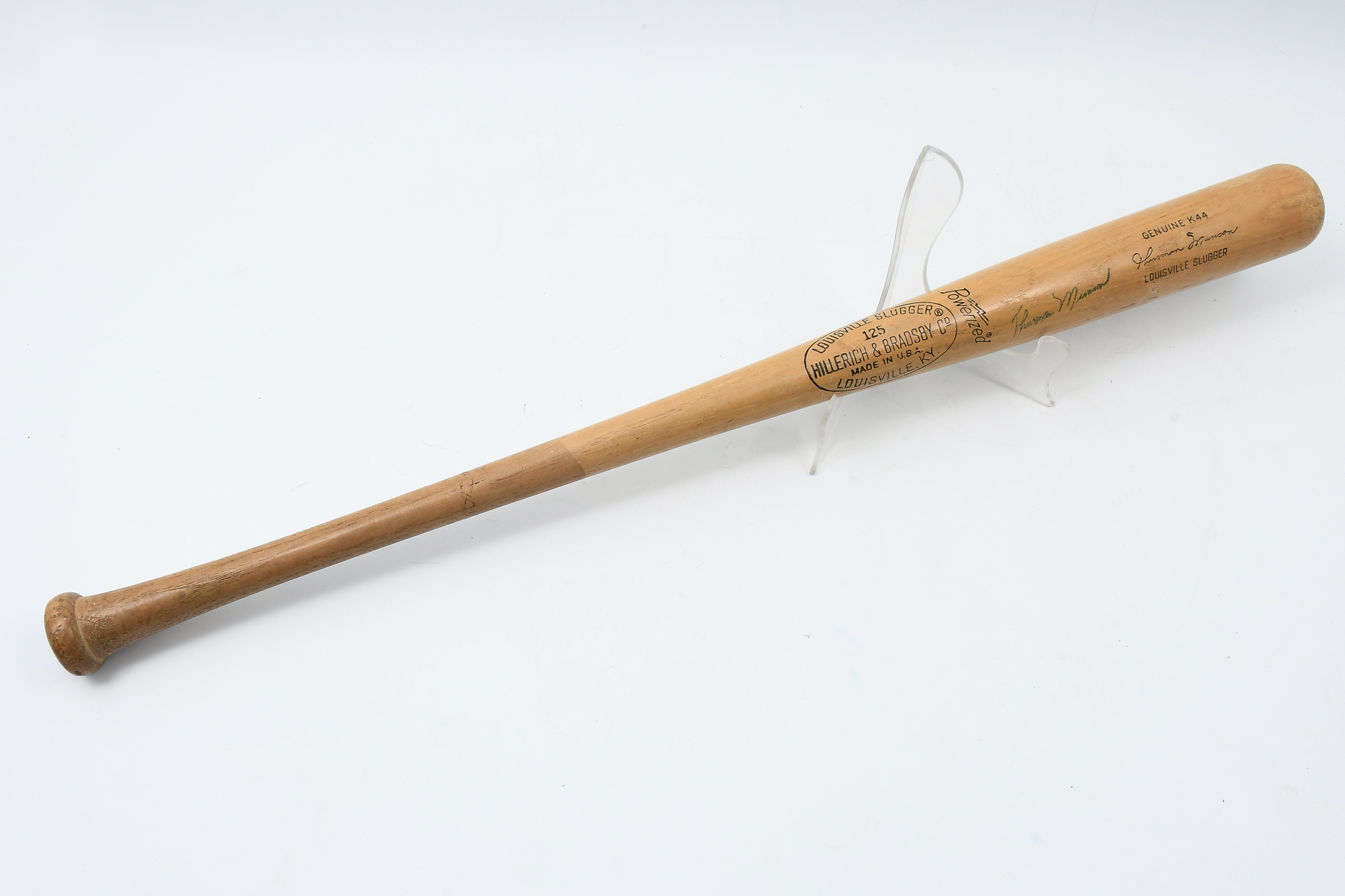 LOUISVILLE SLUGGER AUTOGRAPHED