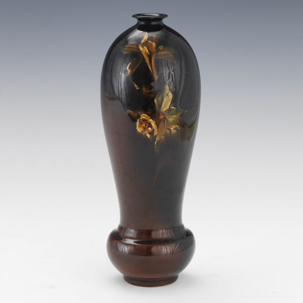 LOUWELSA WELLER VASE 9 ¾" Footed