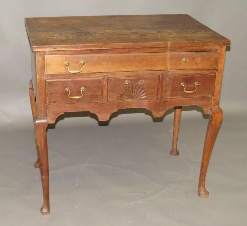 LOW BOYca. 1780; in cherry with a
