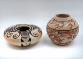 LOW INDIAN VASE AND DELORES NA