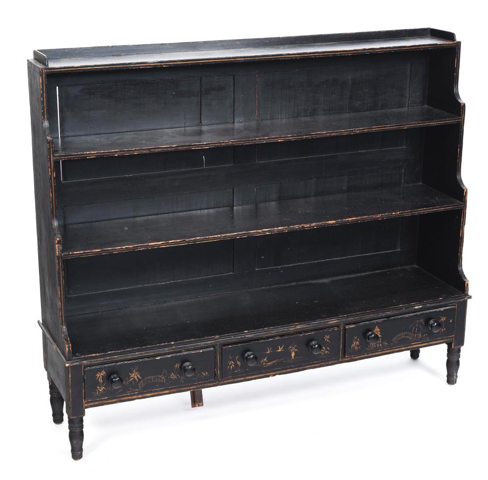 LOW SHELF WITH CHINOISERIE