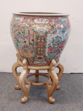 LRG VINTAGE CHINESE PORCELAIN