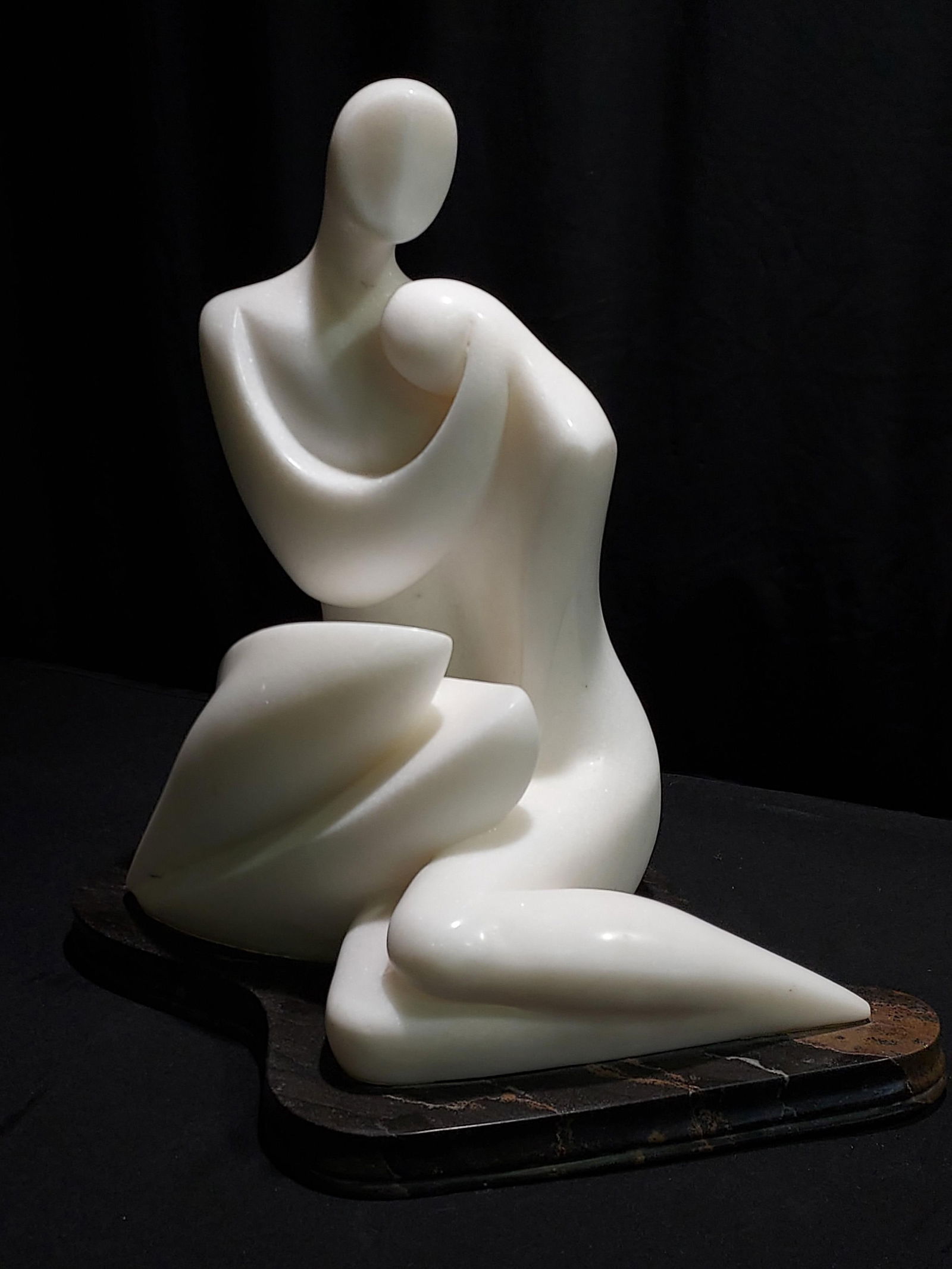 LUCA CRESPI CARRARA MARBLE