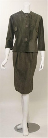 Lucette Hervieu olive suede sk