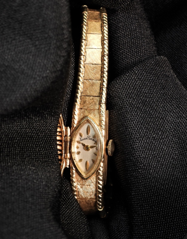 LUCIEN PICCARD 14K GOLD LADY'S