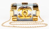 LUCITE AND GILT METAL CLUTCH H