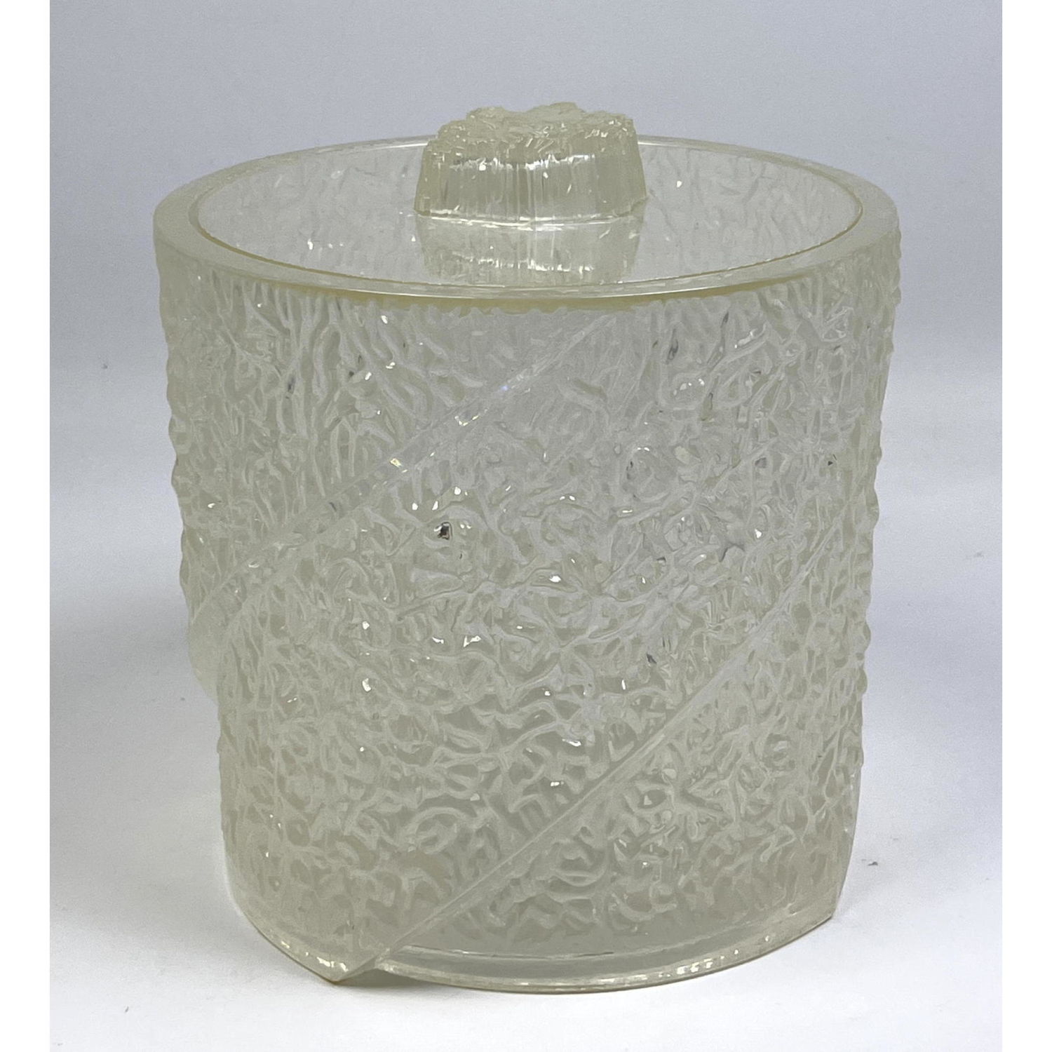 Lucite Ice Bucket. Chipped Ice