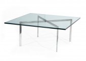 LUDWIG MIES VAN DER ROHE, KNOL