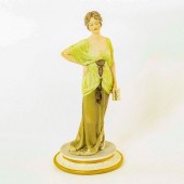 LUIGI FABRIS PORCELAIN FIGURIN