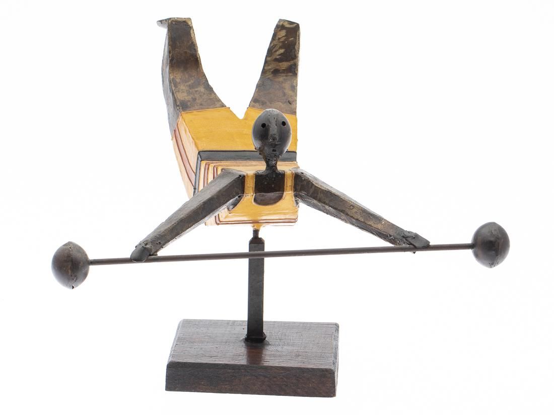 LUIS FELGUEREZ (B. 1935), SCULPTURE