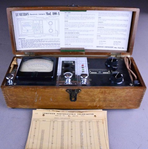 LUMETRON COLORIMETER MODEL
