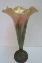 LUNDBERG STUDIOS ART GLASS AND