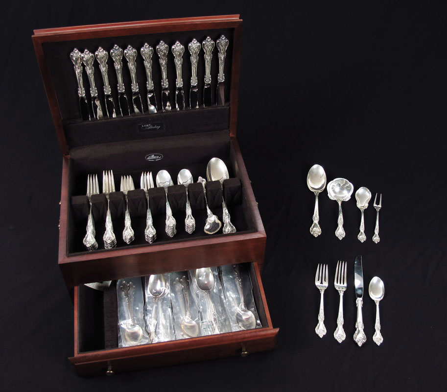 LUNT DELACOURT STERLING FLATWARE