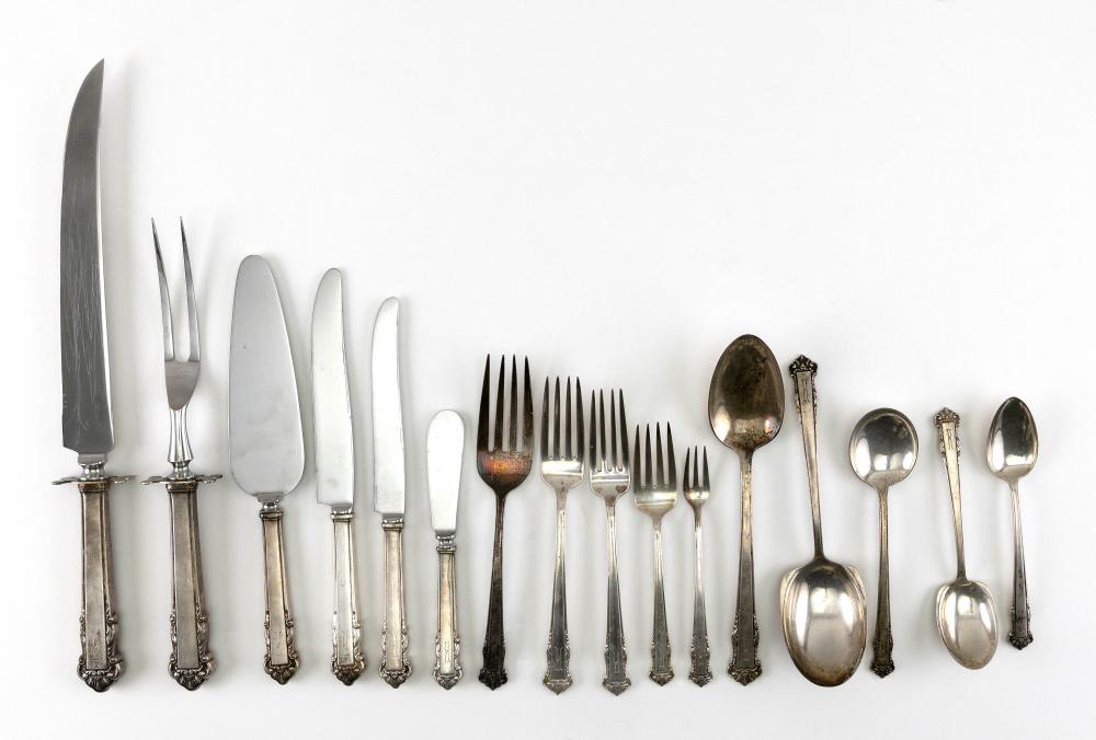 LUNT “ENGLISH SHELL” STERLING